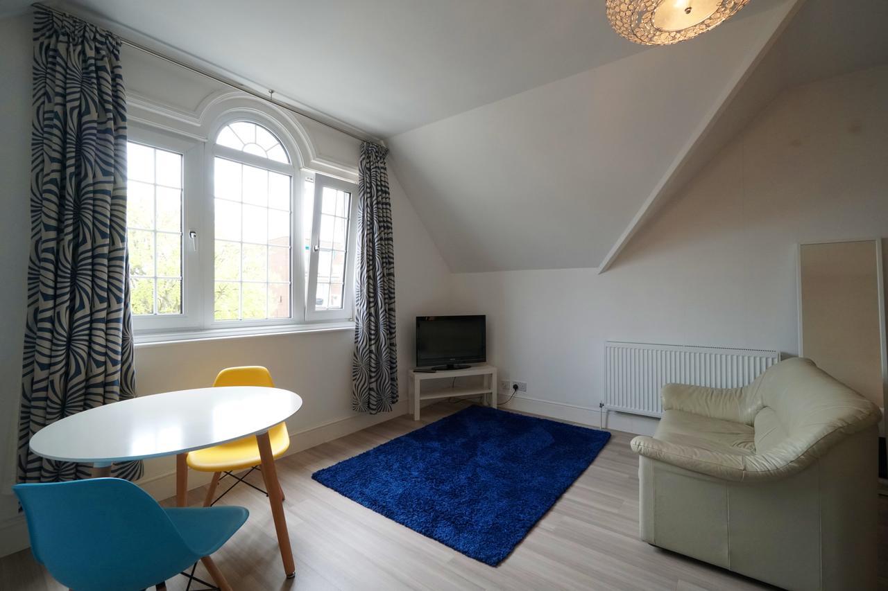 One Helena Road Serviced Apartments Southsea Exterior photo